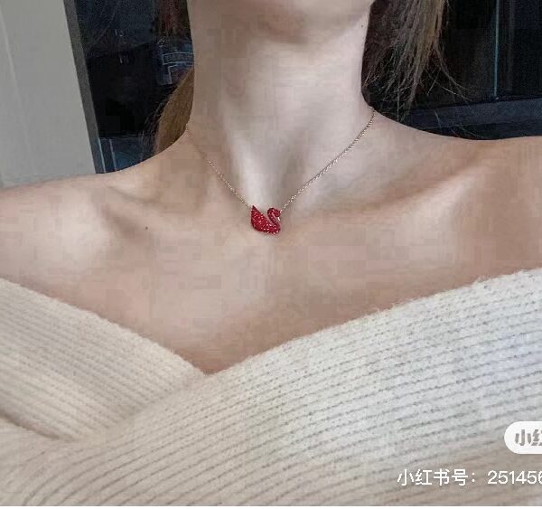SWAROVSKI-INSPIRED GOLD TONE RED SWAN NECKLACE
